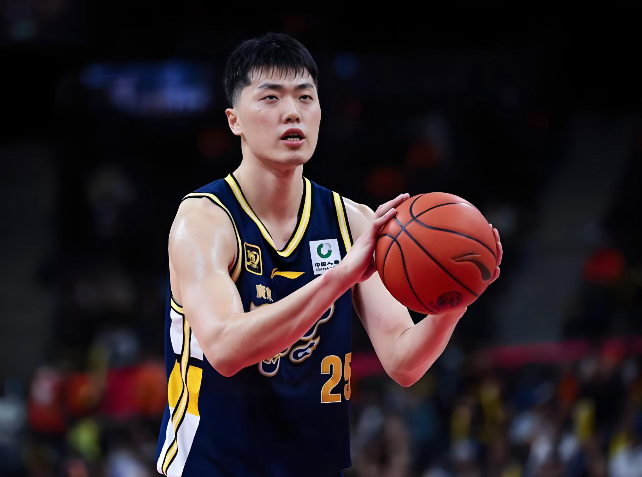 九游娱乐登录入口-杨鸣给张皓嘉提了建议！